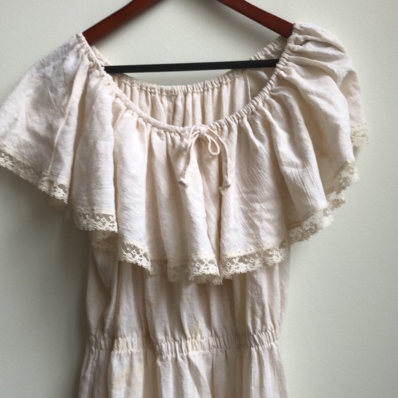 Adorable Vintage Cream Prairie Dress - Picture 3 of 6